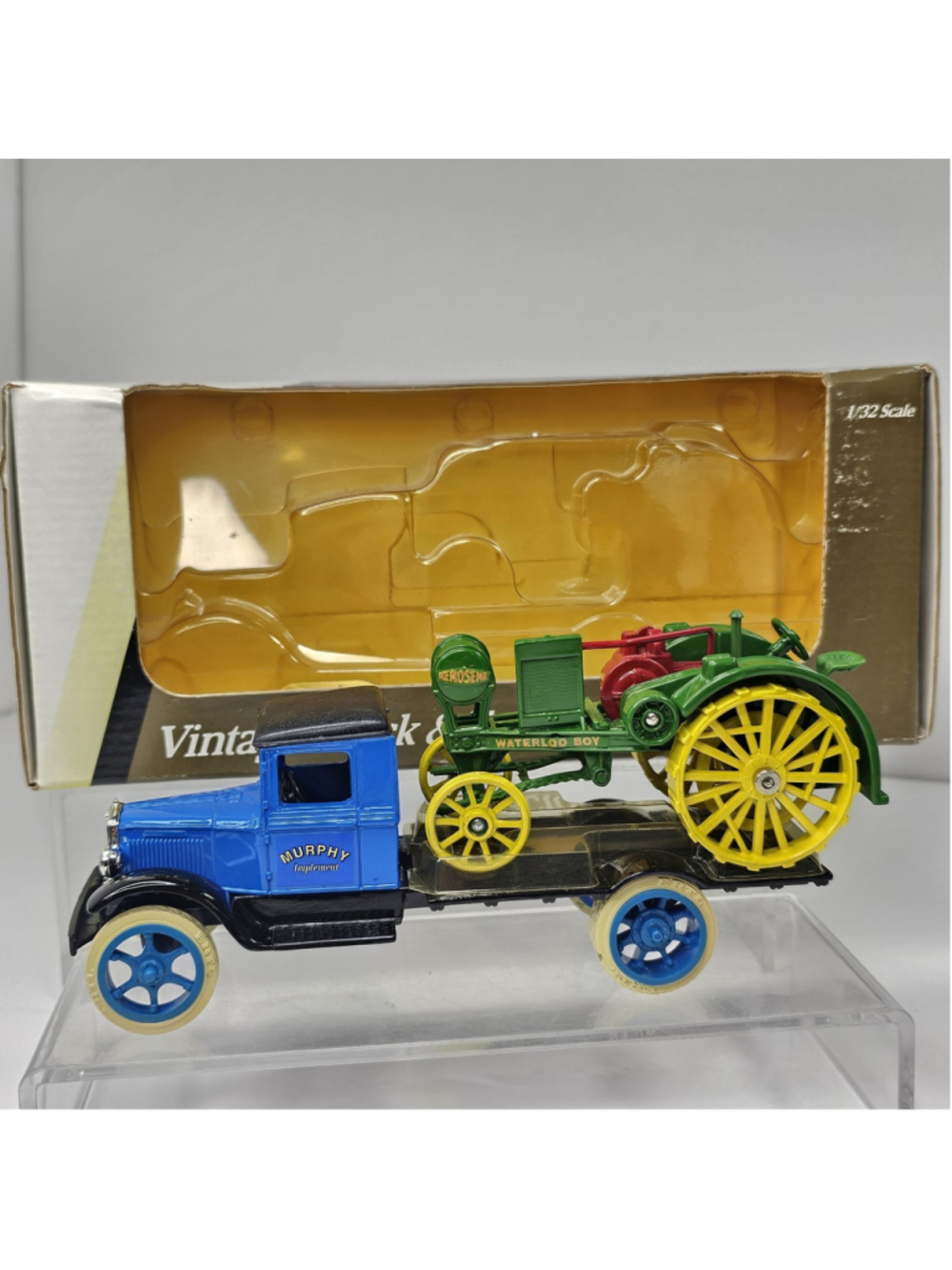 Ertl 1931 Hawkeye Flatbed Truck w/ John Deere Waterloo Boy Vintage Truck/Tractor